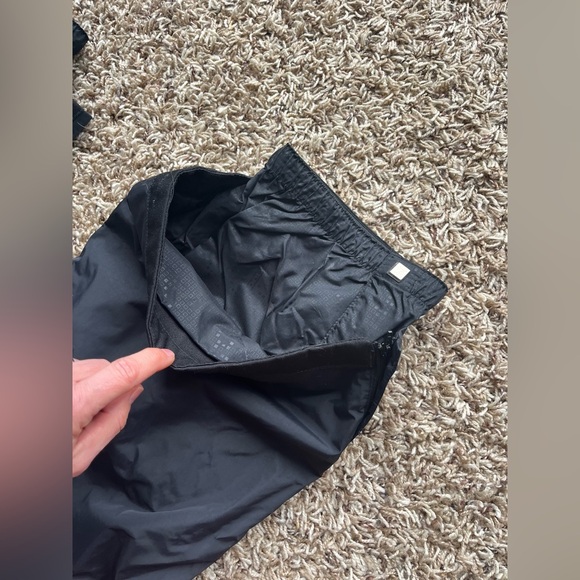 Women’s Columbia snow pants - Picture 11 of 11